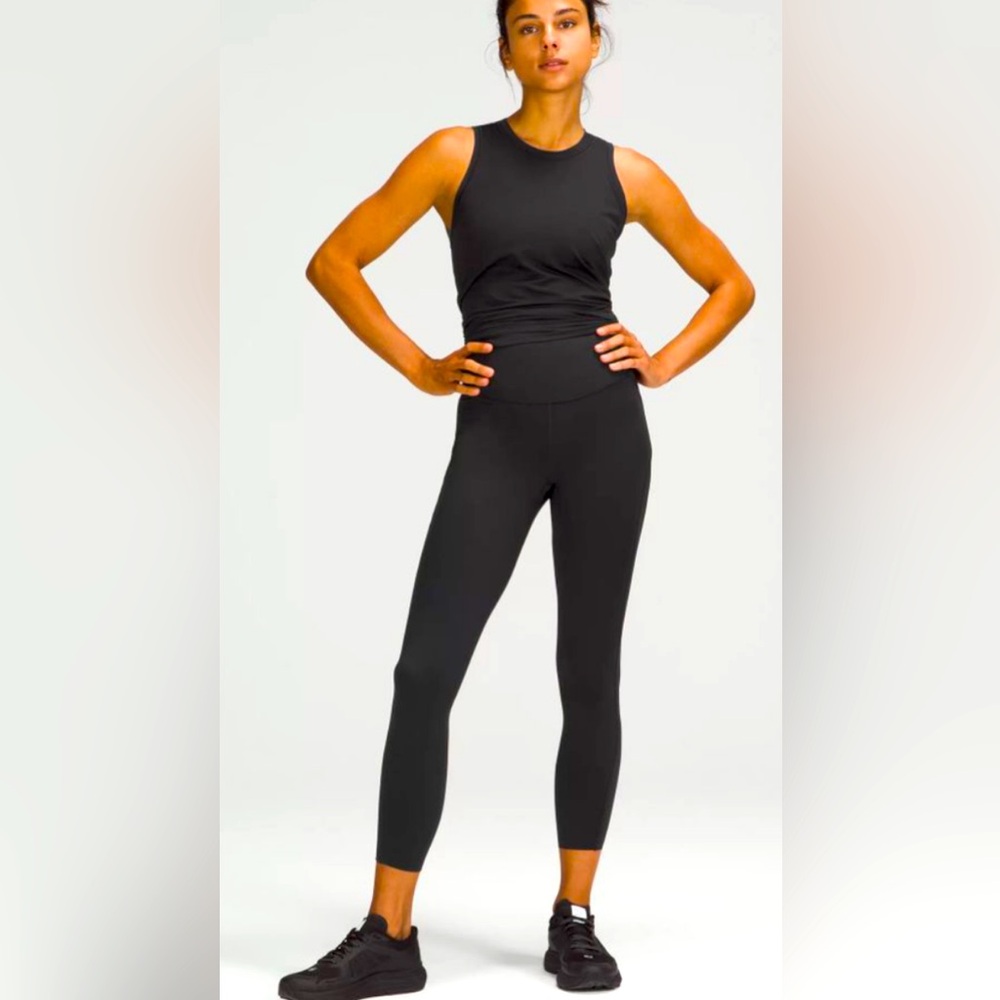 Lululemon Base Pace tights 25” size 4 NWT